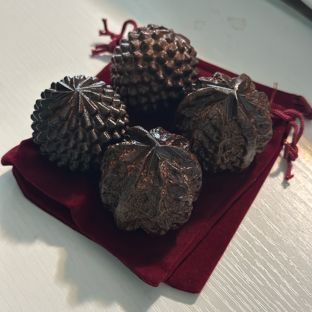 Wooden Carved Decor Set Rustic Sculpture Balls Home Decor